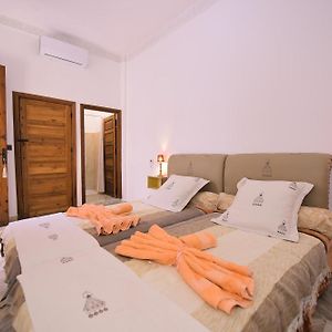 Uitgebreide Kamer met Twee Aparte Bedden